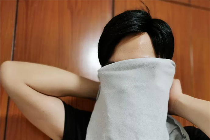 低端假发 \